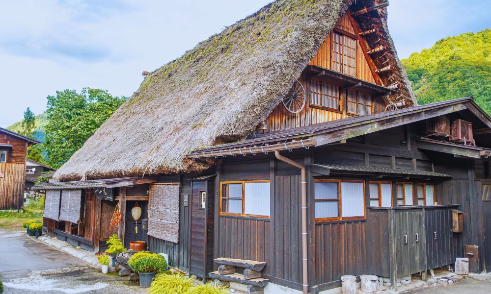 Houses in Japan: A Foreign Buyer’s Guide to What is in the Market